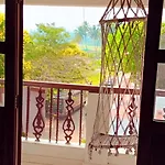 Ronne\'S Beachway 2Bhk Apartment