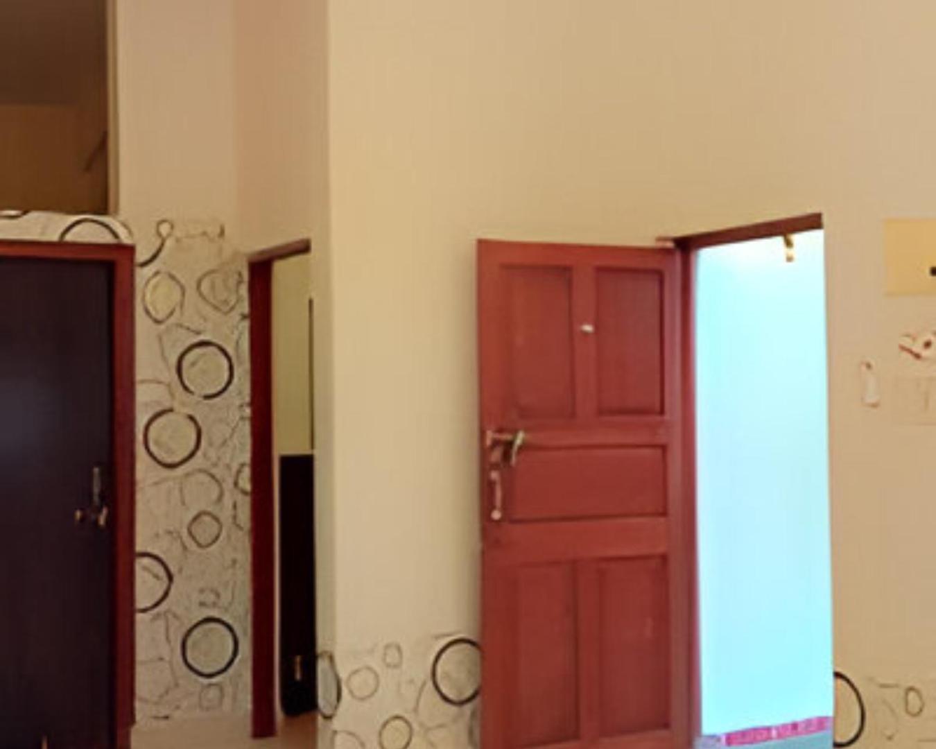 Ronne's Beachway 2bhk Calangute